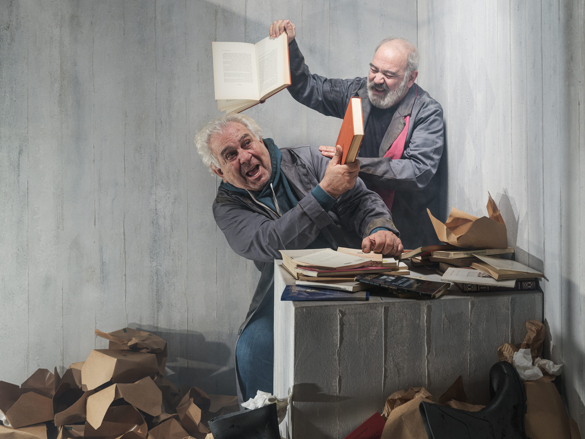 Η συγγραφέας του εκρηκτικού ΜΙΞΕΡ επιστρέφει με την νέα της κωμωδία: Οι Από Κάτω στο AUDITORIUM