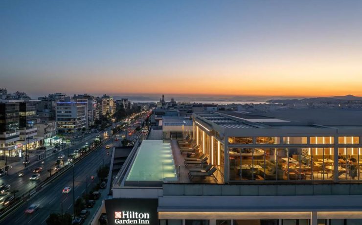 6 Hands Degustation Menu στο Rodopou & Beyond Athens στις 24 και 25 Απριλίου στο rooftop του Hilton Garden Inn Athens