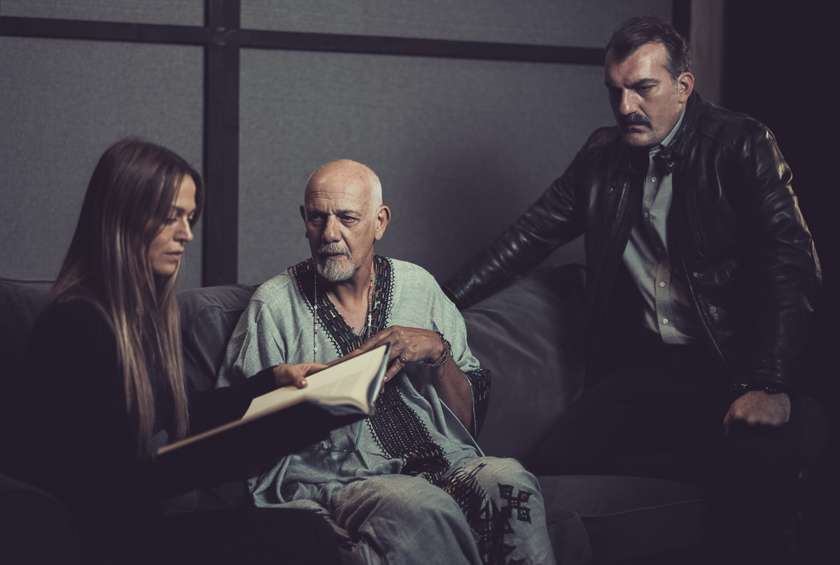 Η Συνάντηση: Κερδίστε διπλές προσκλήσεις στο Θέατρο Μουσούρη