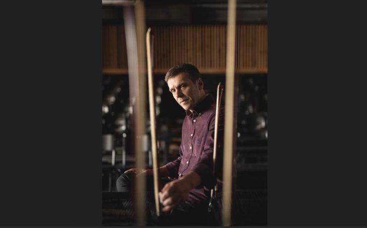 Ο Βασίλης Προδρόμου στον Σταυρό του Νότου Club στις 30 Απριλίου