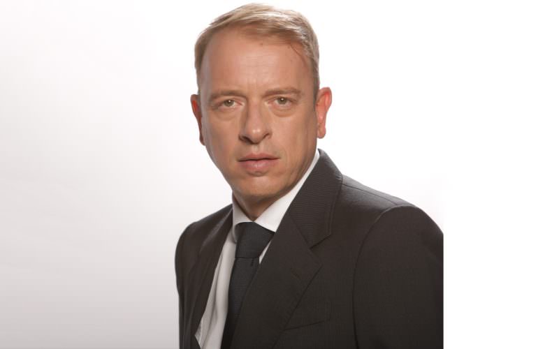   «Το Σύνταγμα της Νέας Μεταπολίτευσης»: Το νέο βιβλίο του Δημήτρη Τζιώτη κυκλοφορεί από τις εκδόσεις Παπαζήση