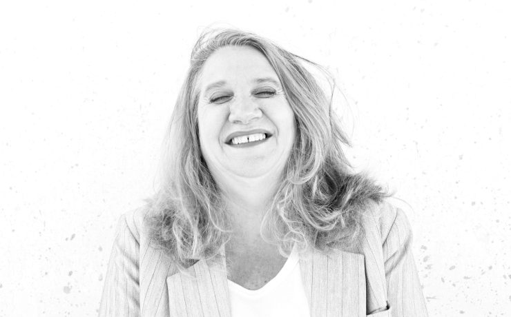 VAGABONDAGES: Η Ελένη Μποζά επιστρέφει στο ΘΕΑΤΡΟ ΜΠΕΛΛΟΣ