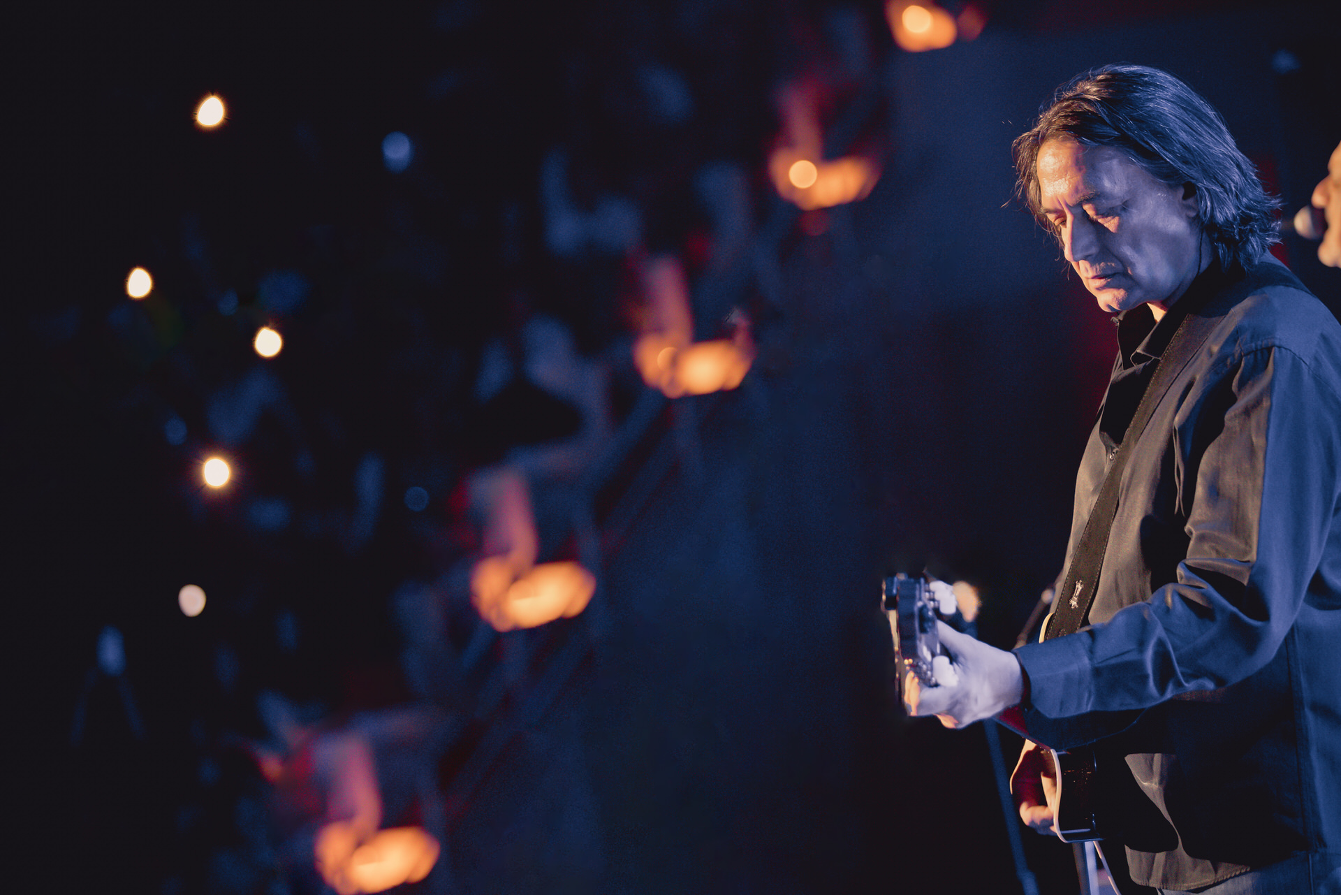  Ο Γιάννης Κότσιρας γιορτάζει φέτος τα 30 χρόνια στη δισκογραφία στο Θέατρο Δάσους στις 11 Ιουνίου