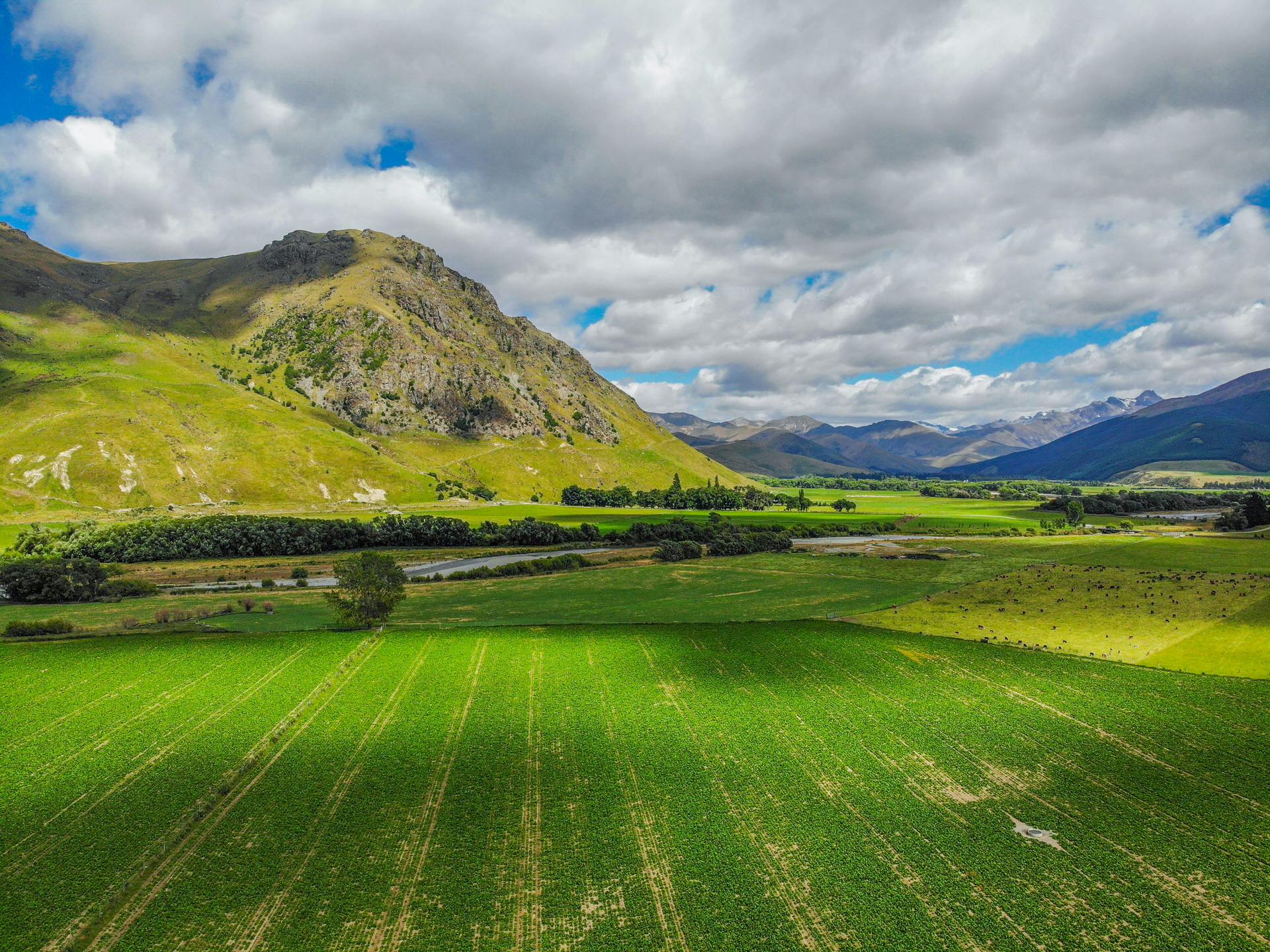 Solo female travel: 5 κορυφαίοι και ασφαλείς προορισμοί για το 2026