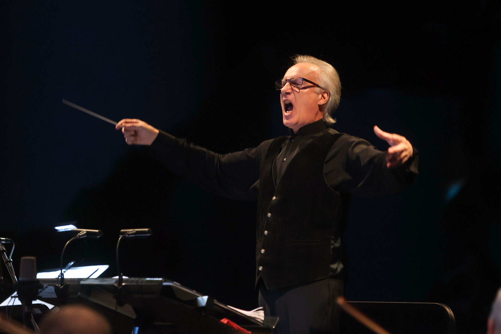 Μουσική εκδήλωση του συνθέτη Θεόδωρου Στάθη στον Φιλολογικό Σύλλογο «Παρνασσός»