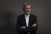 «Ό,τι αγαπώ είναι δικό σου»: Κυκλοφόρησε το καινούργιο βιβλίο του Γιάννη Καλπούζουω