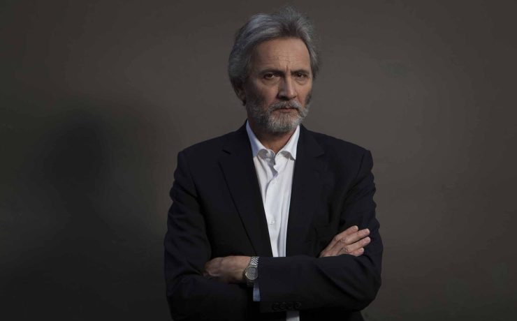 «Ό,τι αγαπώ είναι δικό σου»: Κυκλοφόρησε το καινούργιο βιβλίο του Γιάννη Καλπούζουω