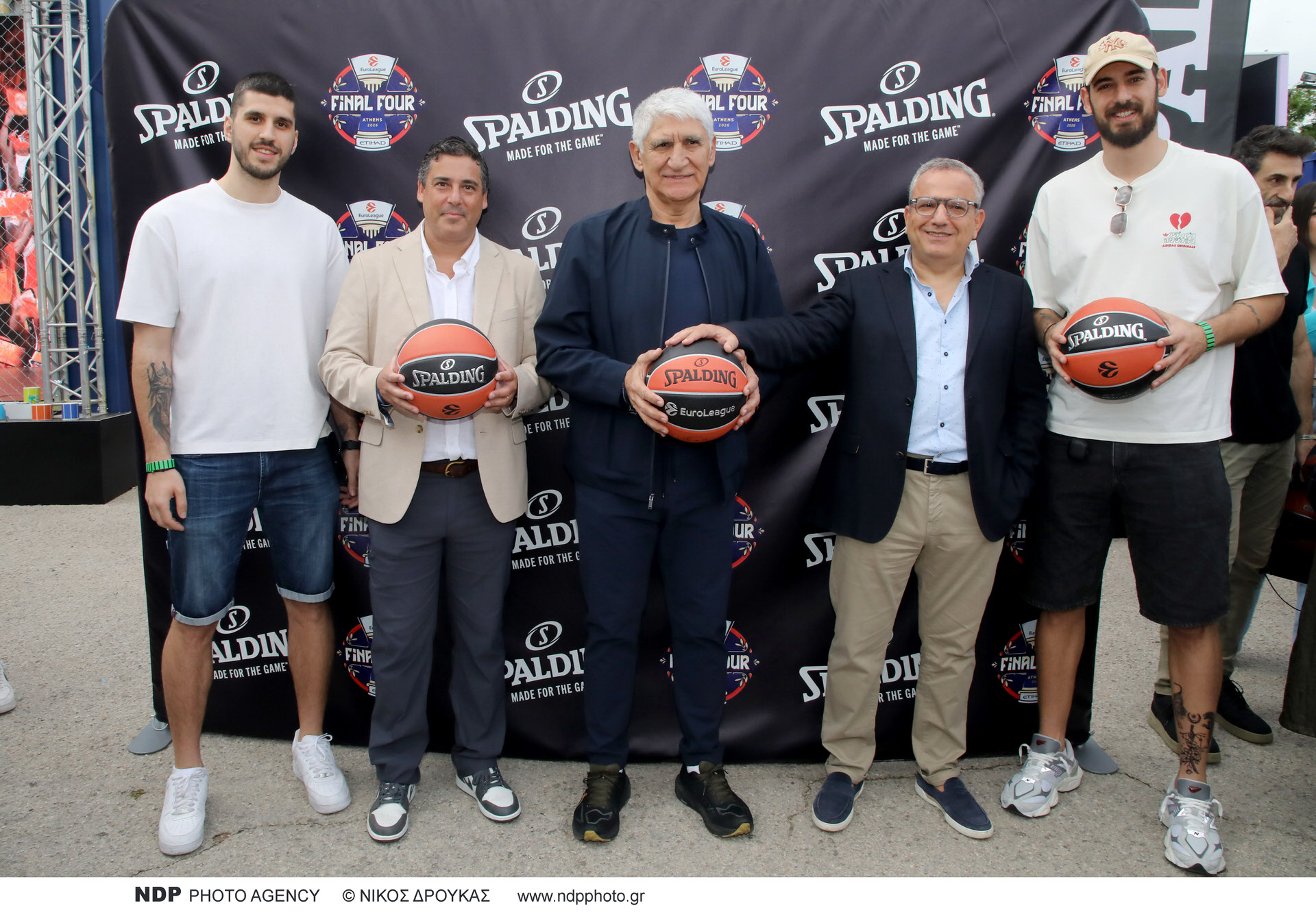 Το international brand “Spalding” στο πλαίσιο του Final Four υποδέχτηκε διακεκριμένες παρουσίες απο τον χώρο του αθλητισμού