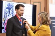 «Η Λατρεία της Εξουσίας»: Ένα γλυπτό μανιφέστο του διεθνούς Έλληνα γλύπτη Νίκου Φλώρου στη Λισαβόνα