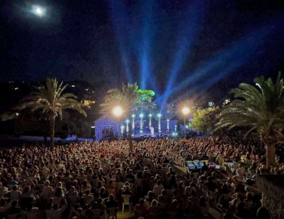Το μουσικό φεστιβάλ "Avli music festival 2026" έρχεται αυτό το καλοκαίρι να ξεσηκώσει τις Κυκλάδες