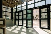 Η πρώτη θεατρική παράσταση στο νέο χώρο της ΣΤΟΑ culture είναι γεγονός