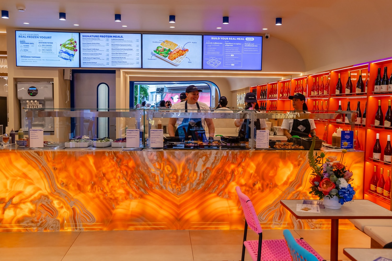 DINAS eat real: Επισκεφθήκαμε το νέο eat real concept της Ντίνας Νικολάου που αλλάζει τον τρόπο αντίληψης του καθημερινού μας φαγητού