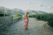 5 πανέμορφοι προορισμοί στην Ελλάδα για οικονομικές διακοπές
