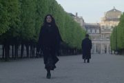 Η νέα κινηματογραφική όπερα παστίτσιο À Paris tous les deux ταξιδεύει στην Ελλάδα