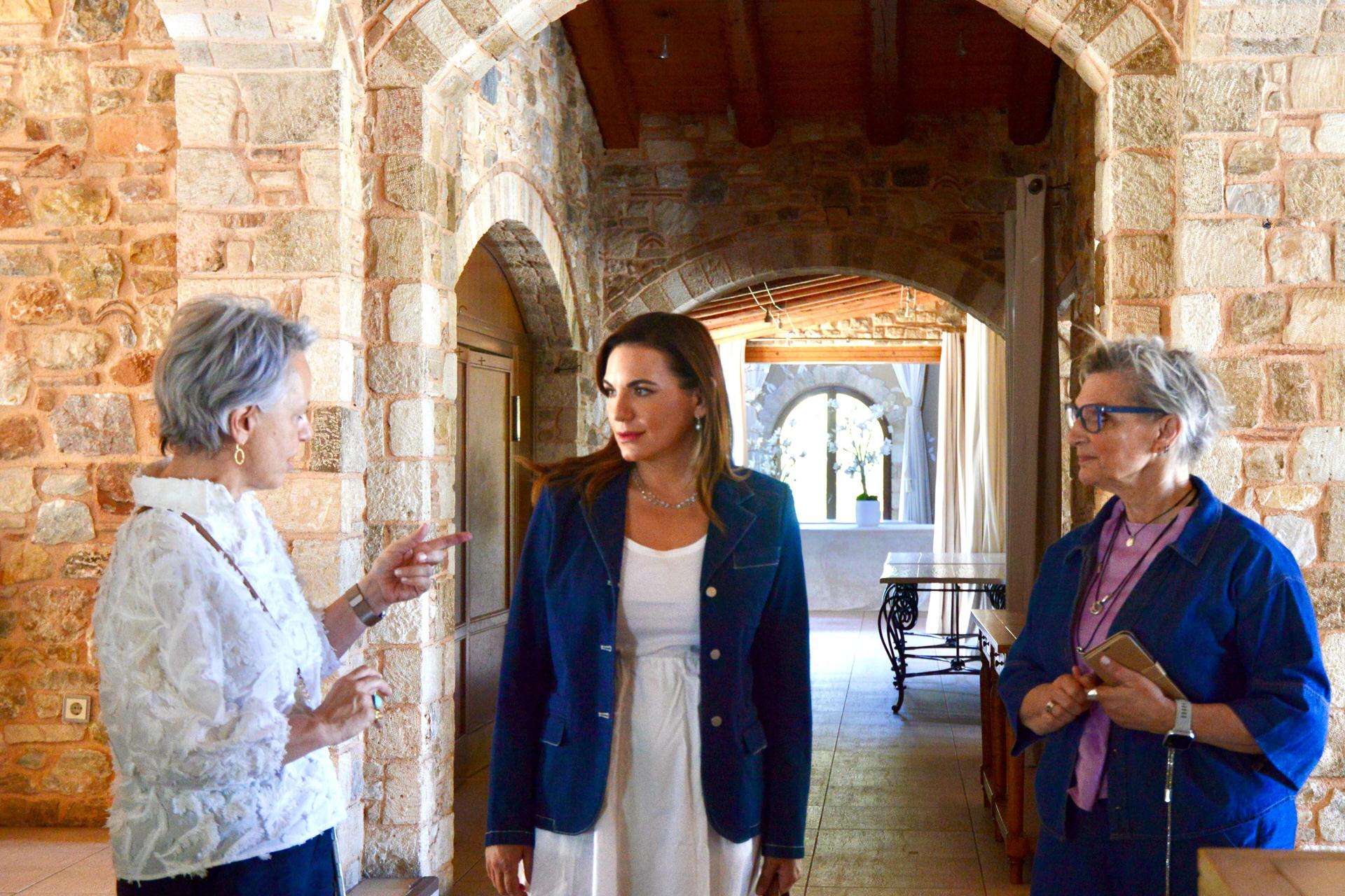 Όλγα Κεφαλογιάννη: «Ο οινοτουρισμός κατέχει ξεχωριστή θέση στη διαμόρφωση ενός διαφοροποιημένου και βιώσιμου τουριστικού μοντέλου»