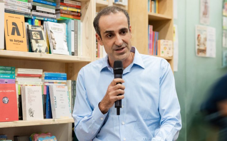 Νέα δωρεά βιβλίων από την πρωτοβουλία «Bookmarkers» του Γρηγόρη Δημητριάδη στο 2ο Γυμνάσιο Αγίας Βαρβάρας