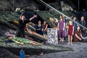 Οι «Τρωάδες» του Εθνικού Θεάτρου ανεβαίνουν για τελευταία φορά στο Θέατρο Βράχων