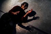 Κυρίες και Κύριοι, από δω για τα Αέρια: Από 17 Οκτωβρίου στο Θέατρο Μοντέρνοι Καιροί