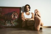 "Μπόμπυ ή άβολες κουβέντες με ζώα": Από 3 Νοεμβρίου στο θέατρο Κιβωτός