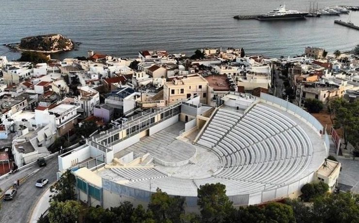 Το Βεάκειο Θέατρο καινοτομεί! Δωρεάν μεταφορά των θεατών για όλες τις εκδηλώσεις