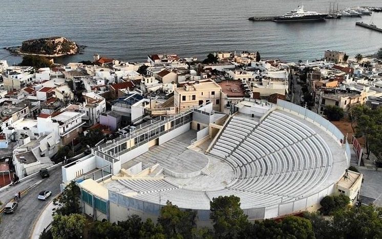 Το Βεάκειο Θέατρο καινοτομεί! Δωρεάν μεταφορά των θεατών για όλες τις εκδηλώσεις