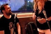 Η Ελένη Τσαλιγοπούλου ερμηνεύει το τραγούδι του Ζακ «Λύκου κραυγή»