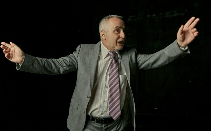 «Ο Βασιλιάς Γυμνός» του Γιάννη Παπάζογλου: Από 2 Νοεμβρίου στο Θέατρο Αργώ